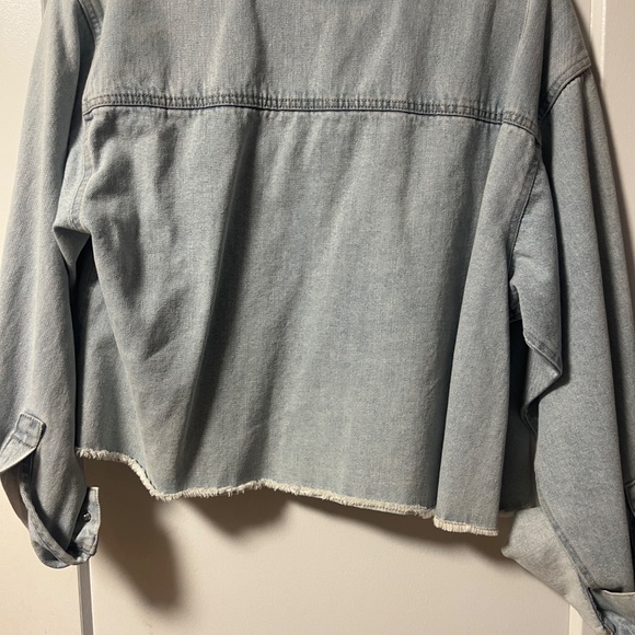 Boxy Cropped Denim Jacket - Picture 2 of 5